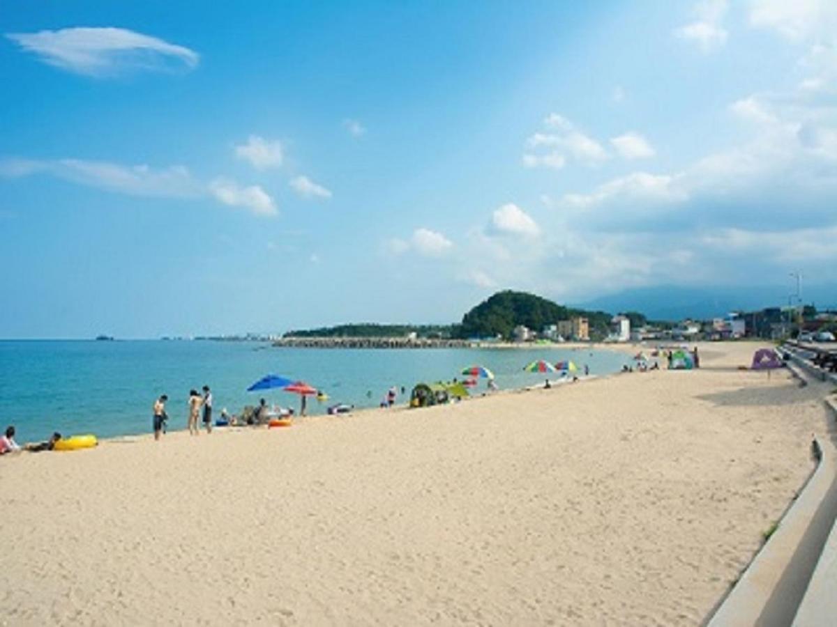 Seaside Minbak Villa Госеонг Екстериор снимка