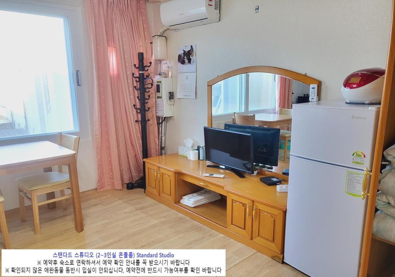 Seaside Minbak Villa Госеонг Екстериор снимка