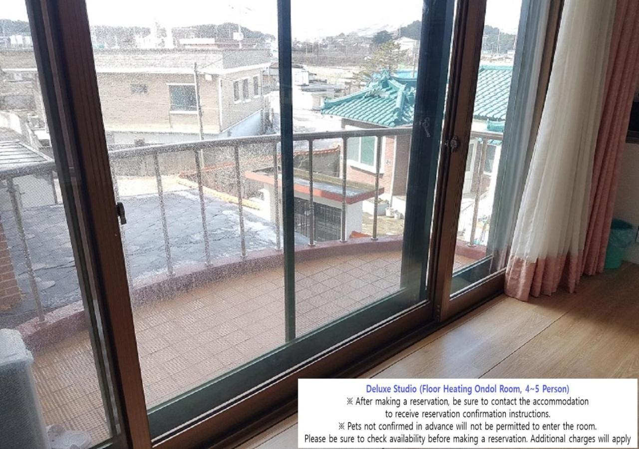 Seaside Minbak Villa Госеонг Екстериор снимка